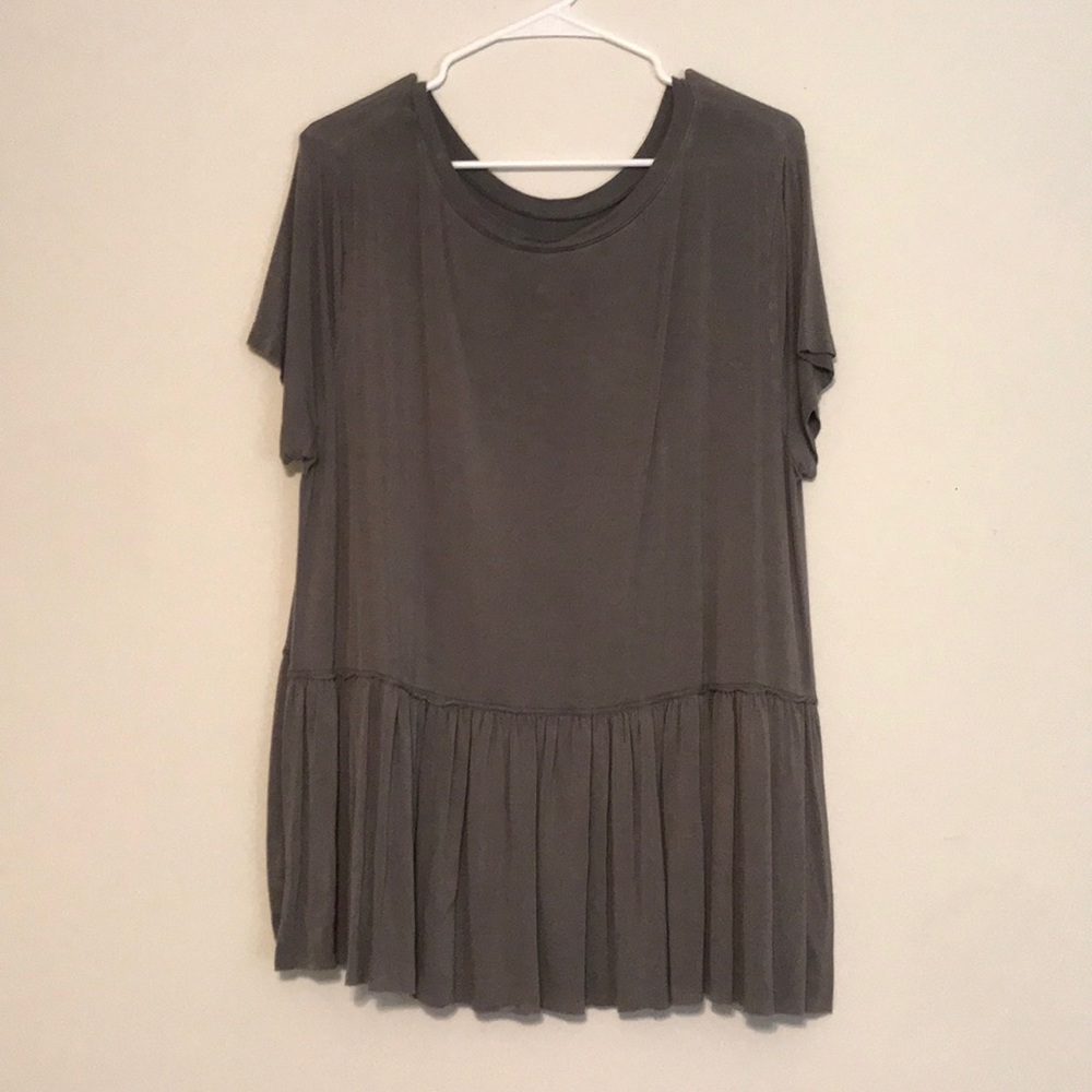 Grey Mossimo ruffled t-shirt